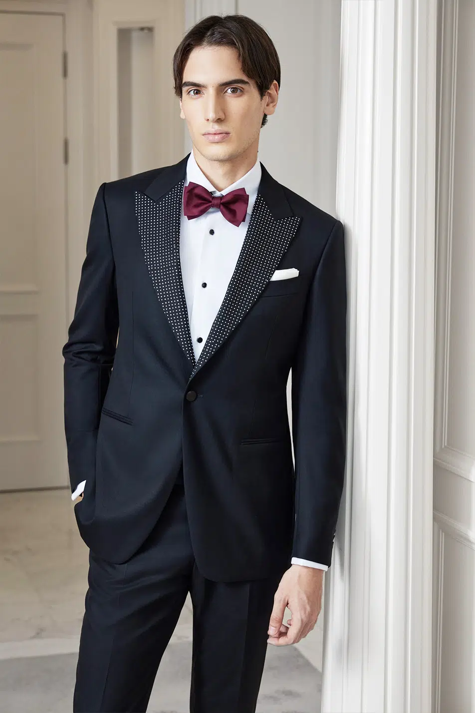 Baoxiniao Black Tuxedo with Rhinestone Collar